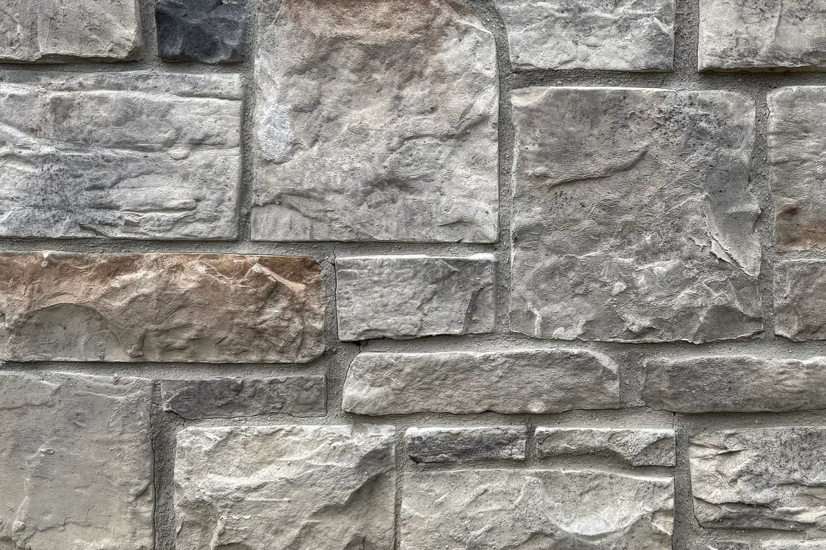 Cobblestone | Stone Veneer Siding for Residential & Commercial Spaces